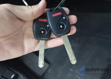 2009 Honda Fit Sport z USA, uszkodzony, nr VIN JHMGE88469C000715